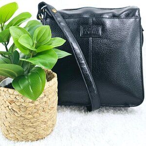 Relic Brand Black Faux Pebble Leather Crossbody